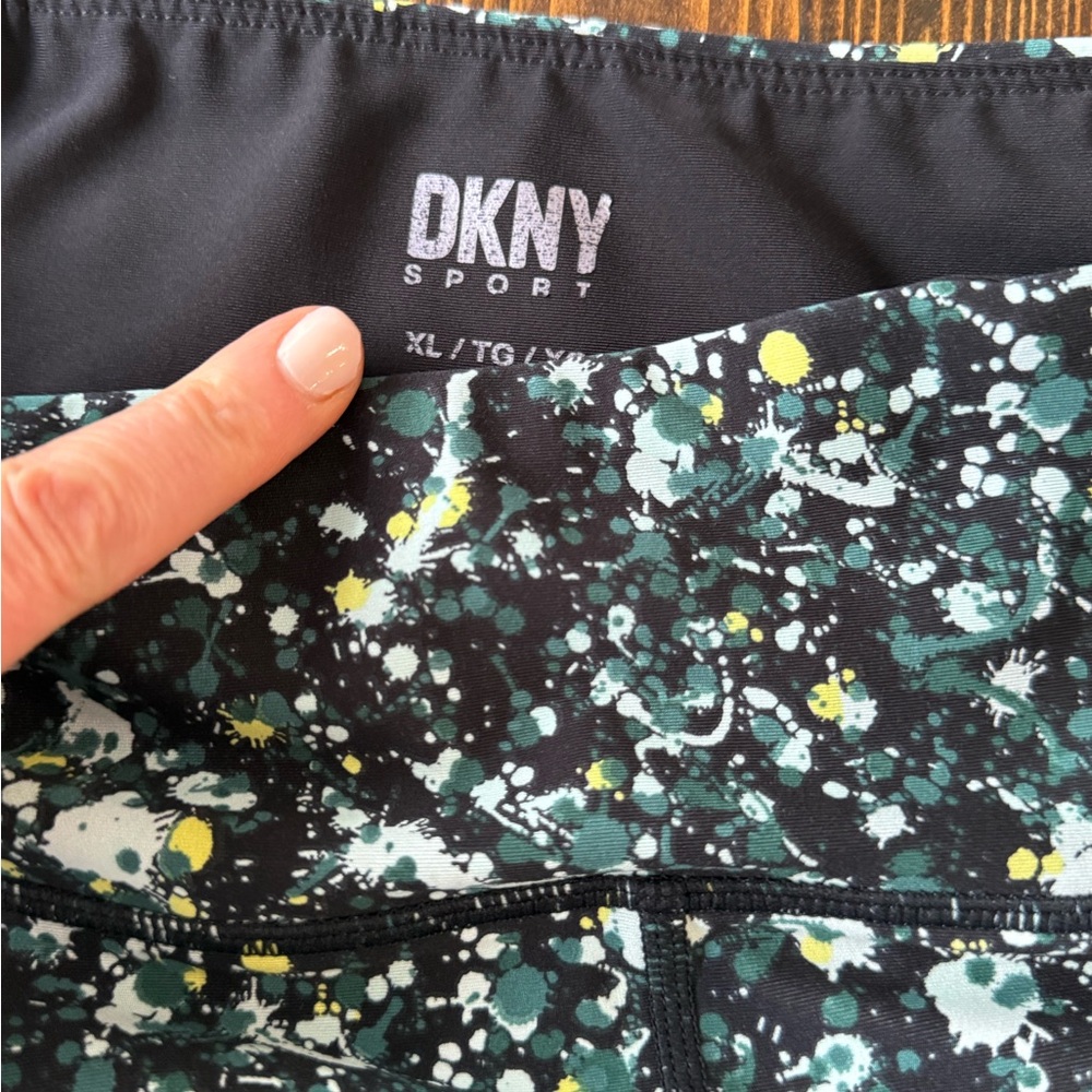 DKNY SPORT LOT of 3 patterned leggings 7/8 ankle length size XL X-Large - Picture 3 of 11